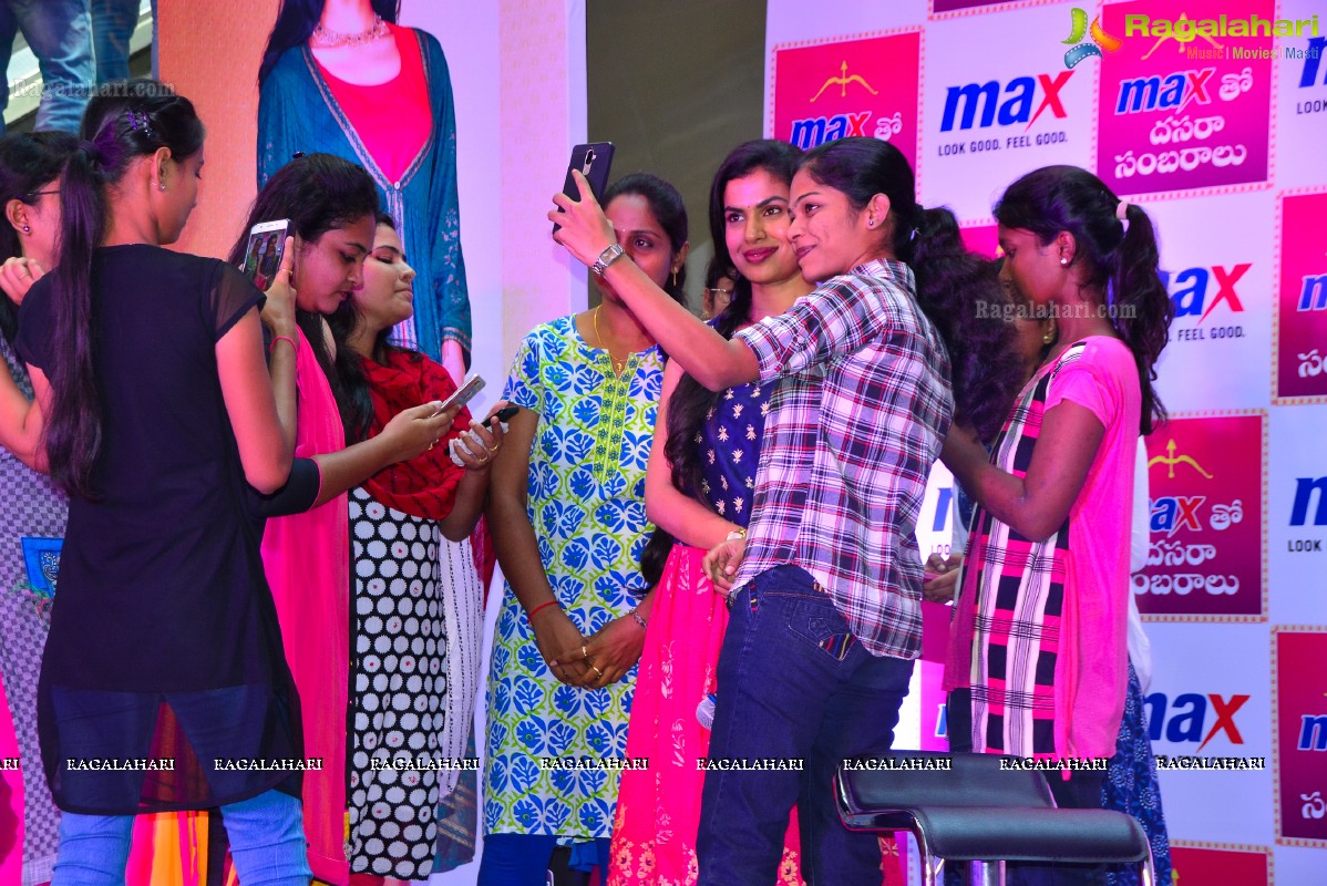 Max Fashion Unveils its Festive Collection in Garba Style