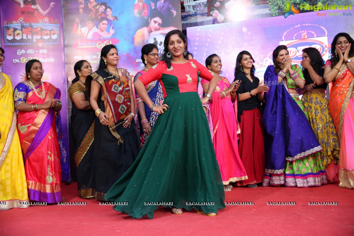 Nari Lokam Mega Kitty Party & Fashion Show By Gemini Tv And Rednose Entertainment