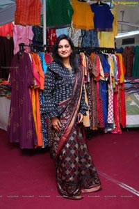 Mrs. Mamta Trivedi Launches National Silk Expo