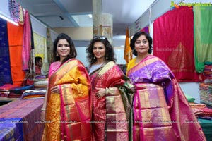 Mrs. Mamta Trivedi Launches National Silk Expo