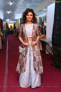 Mrs. Mamta Trivedi Launches National Silk Expo