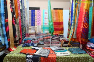 Mrs. Mamta Trivedi Launches National Silk Expo