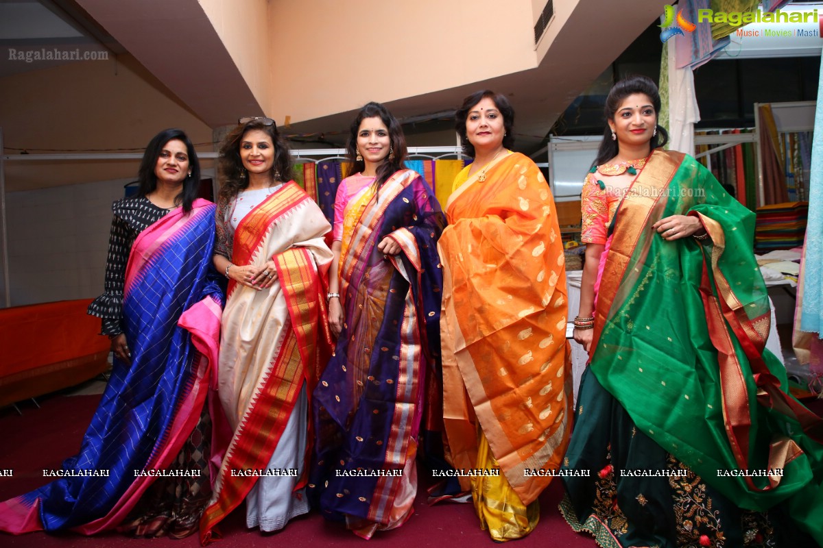 Mrs. Mamta Trivedi, Mrs India 2017 Launches National Silk Expo