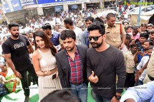 Payal Rajput launches Celekt Mobile Store