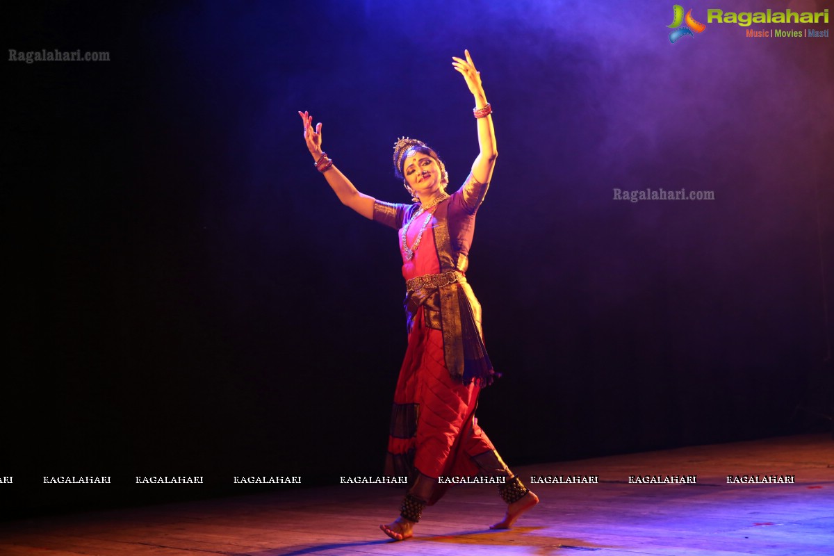 Pratidwandi Ramayana presented by Uma Dogra, Deepika Reddy, Gopika Varma, Deepak Mazumdar & Jhansi Laxmi