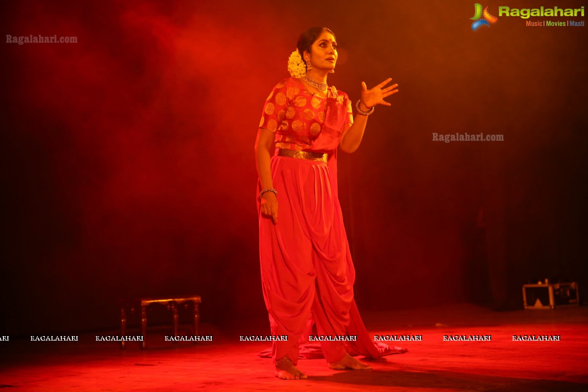 Pratidwandi Ramayana presented by Uma Dogra, Deepika Reddy, Gopika Varma, Deepak Mazumdar & Jhansi Laxmi