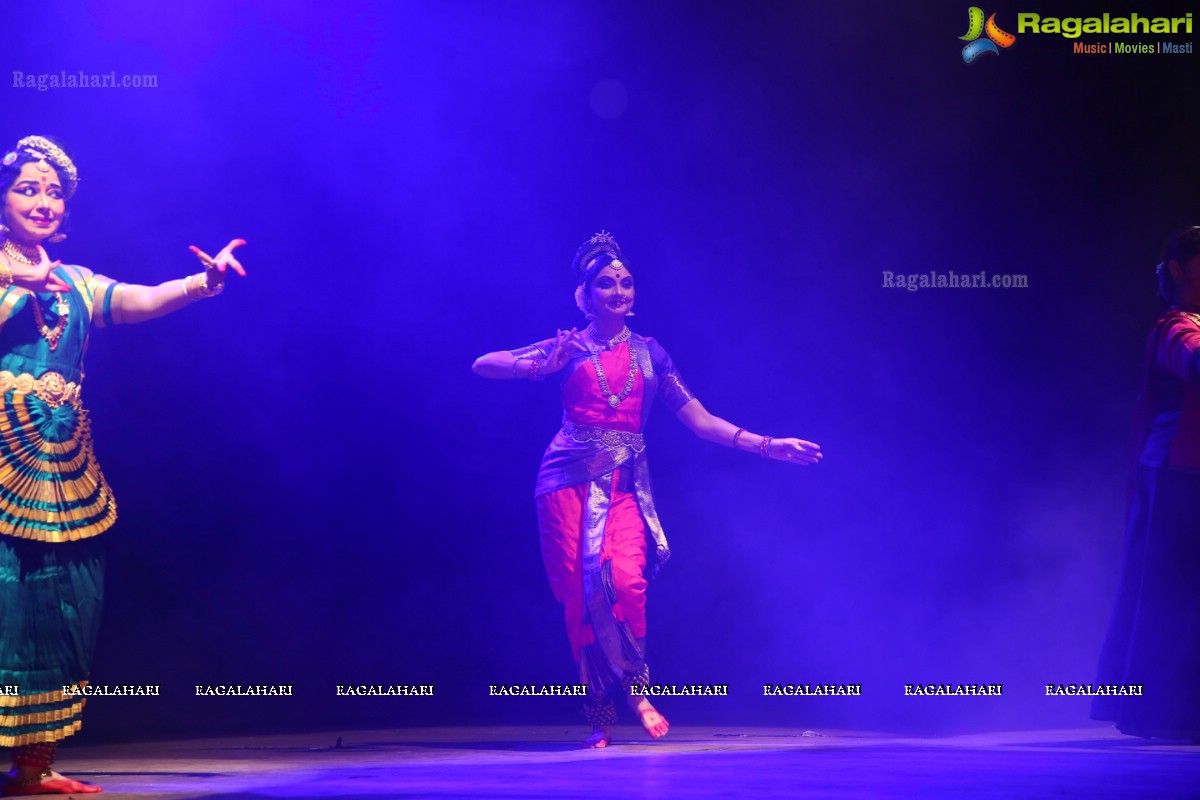 Pratidwandi Ramayana presented by Uma Dogra, Deepika Reddy, Gopika Varma, Deepak Mazumdar & Jhansi Laxmi