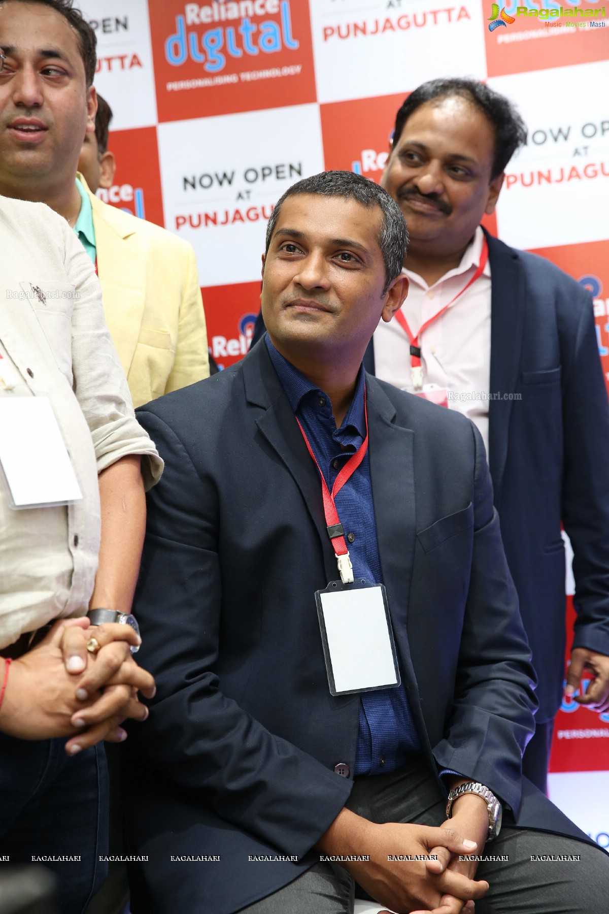 Raana launches Reliance Digital store at Punjagutta