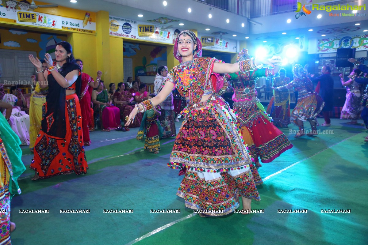 Raas Garba by Junior Samarpan at Gujarati High School