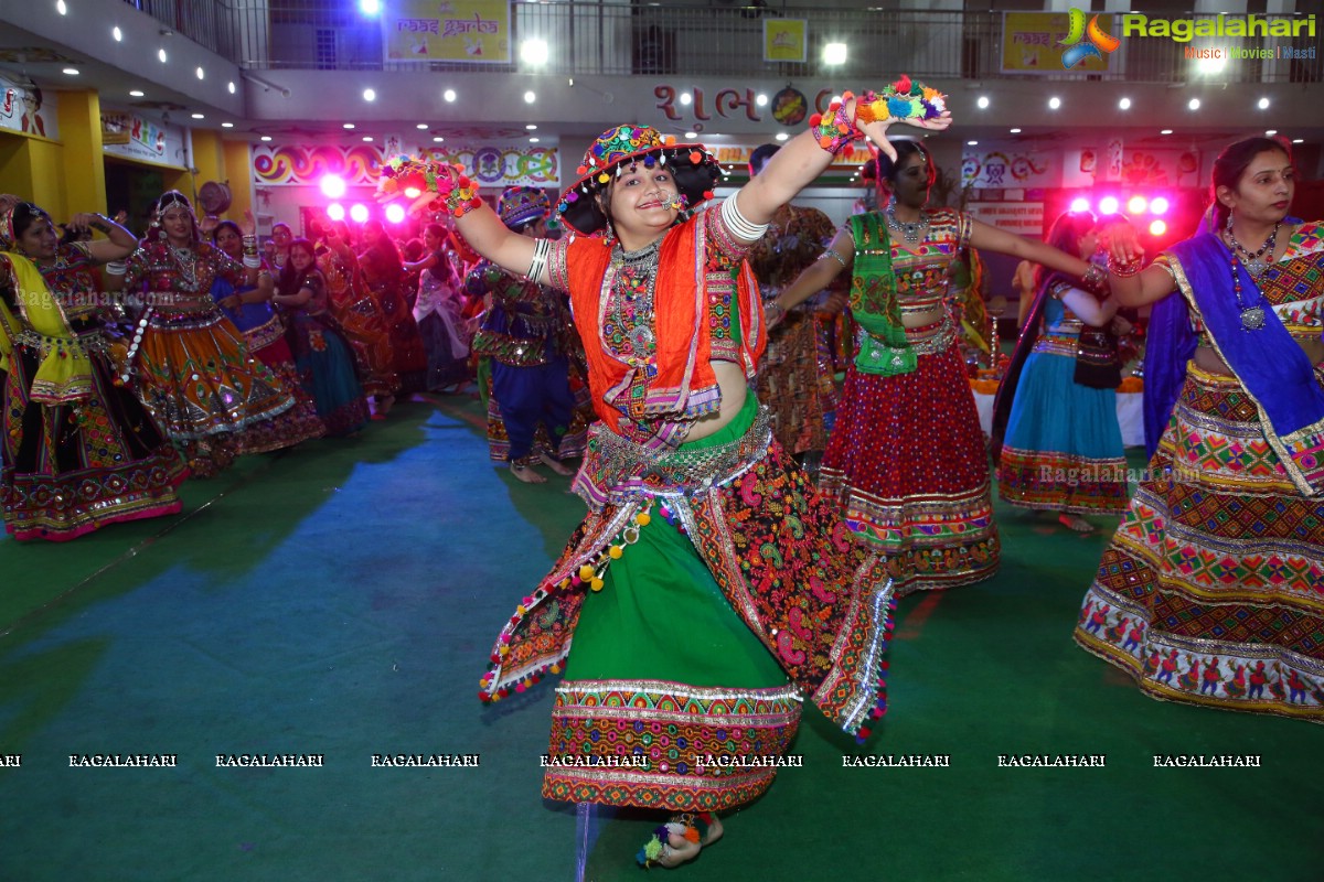 Raas Garba by Junior Samarpan at Gujarati High School