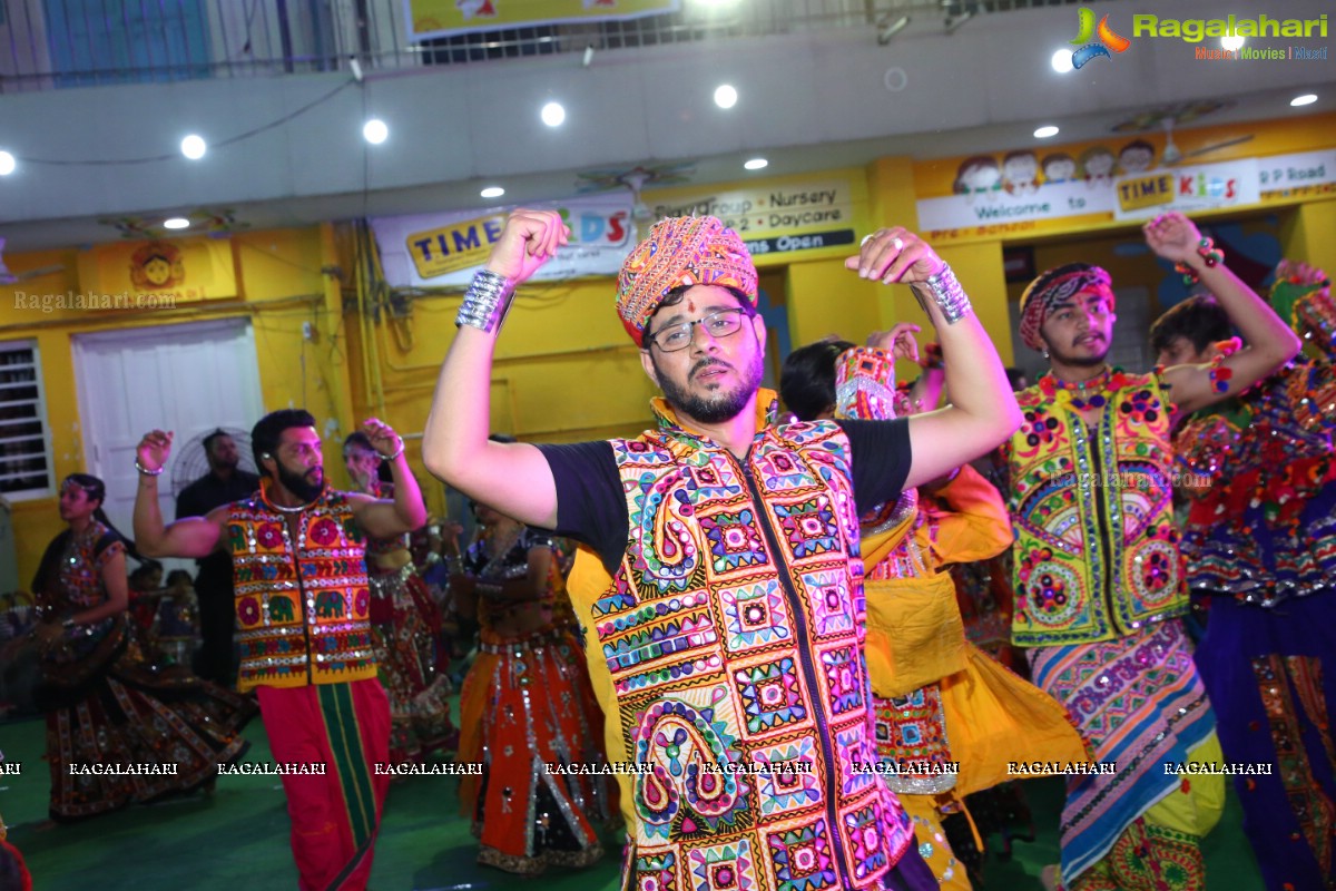 Raas Garba by Junior Samarpan at Gujarati High School