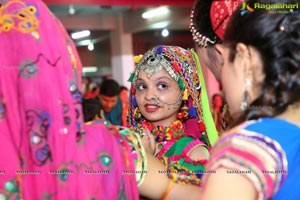 Raas Garba by Junior Samarpan at Gujarati high School