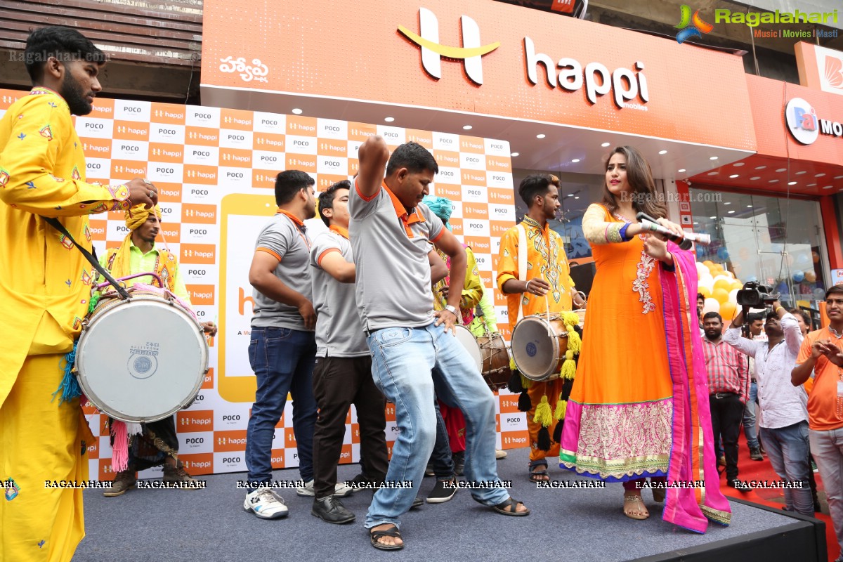 Happi Mobiles Banjara Hills store inaugurated by Rashmika Mandanna