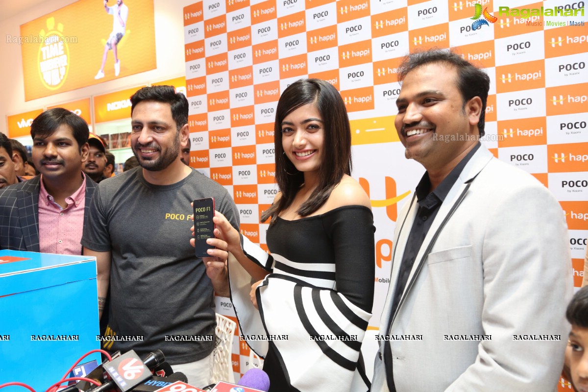 Happi Mobiles Banjara Hills store inaugurated by Rashmika Mandanna