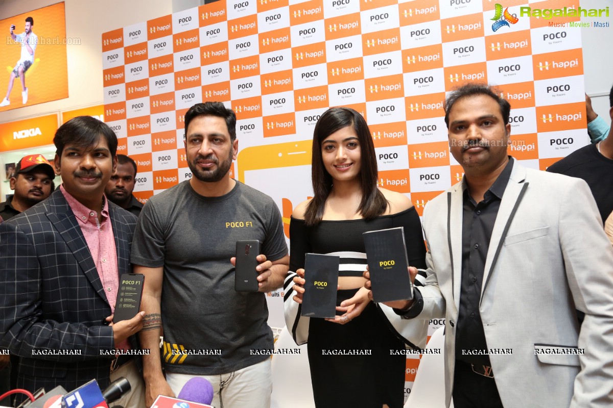 Happi Mobiles Banjara Hills store inaugurated by Rashmika Mandanna