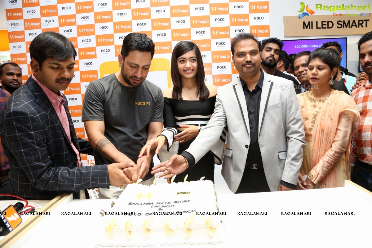 Happi Mobiles Banjara Hills store inaugurated by Rashmika Mandanna