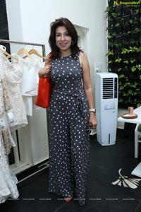 Sheena Wadhawan's Runway White Exhibition