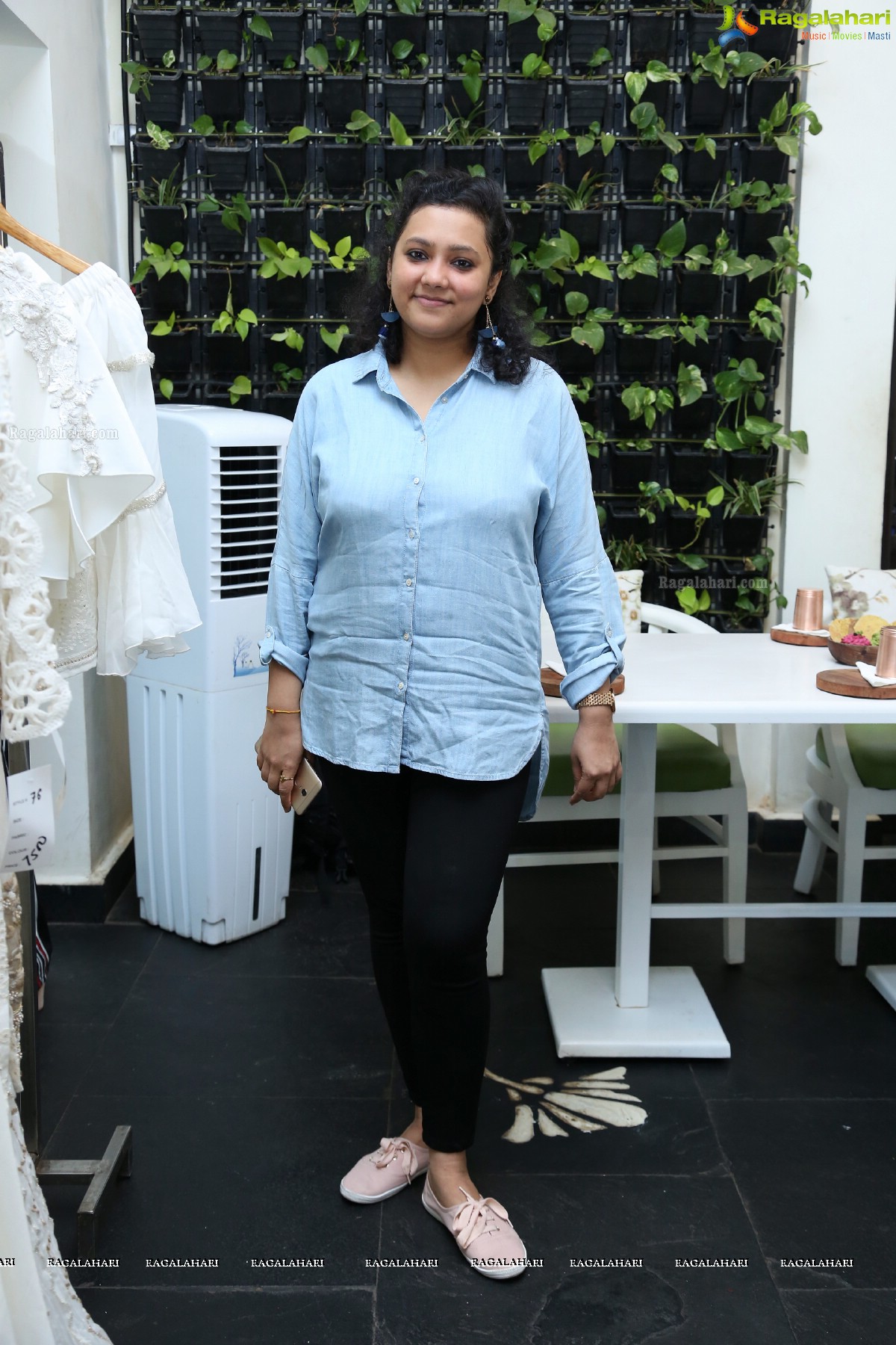 Sheena Wadhawan's Runway White Exhibition Curtain Raiser