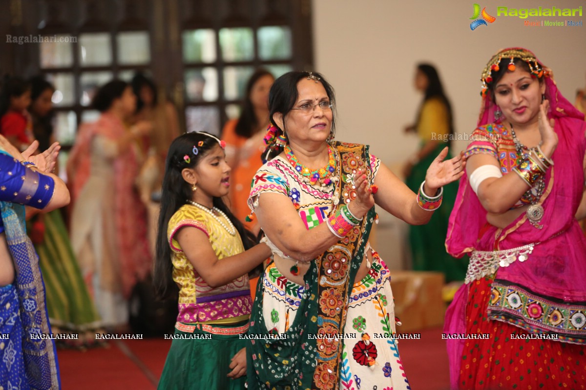 Sanskruti Ladies Club Dandiya 2018 at Jalvihar