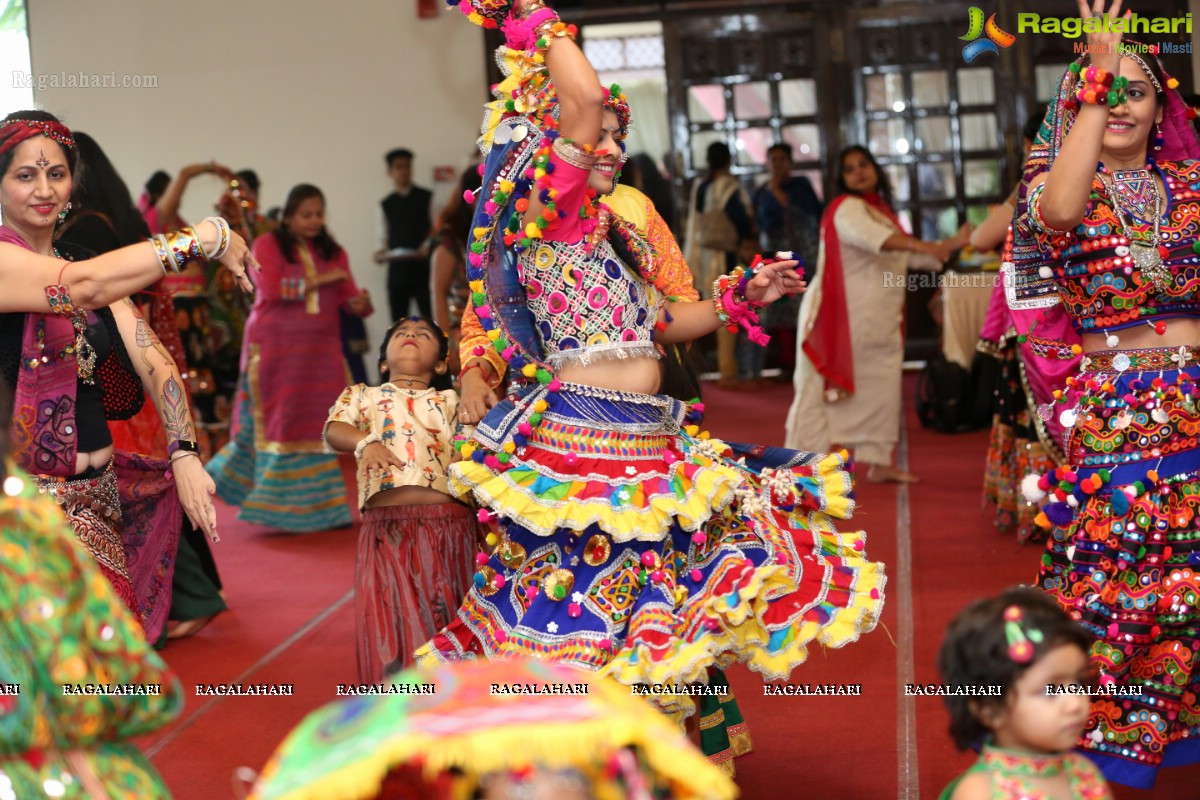 Sanskruti Ladies Club Dandiya 2018 at Jalvihar