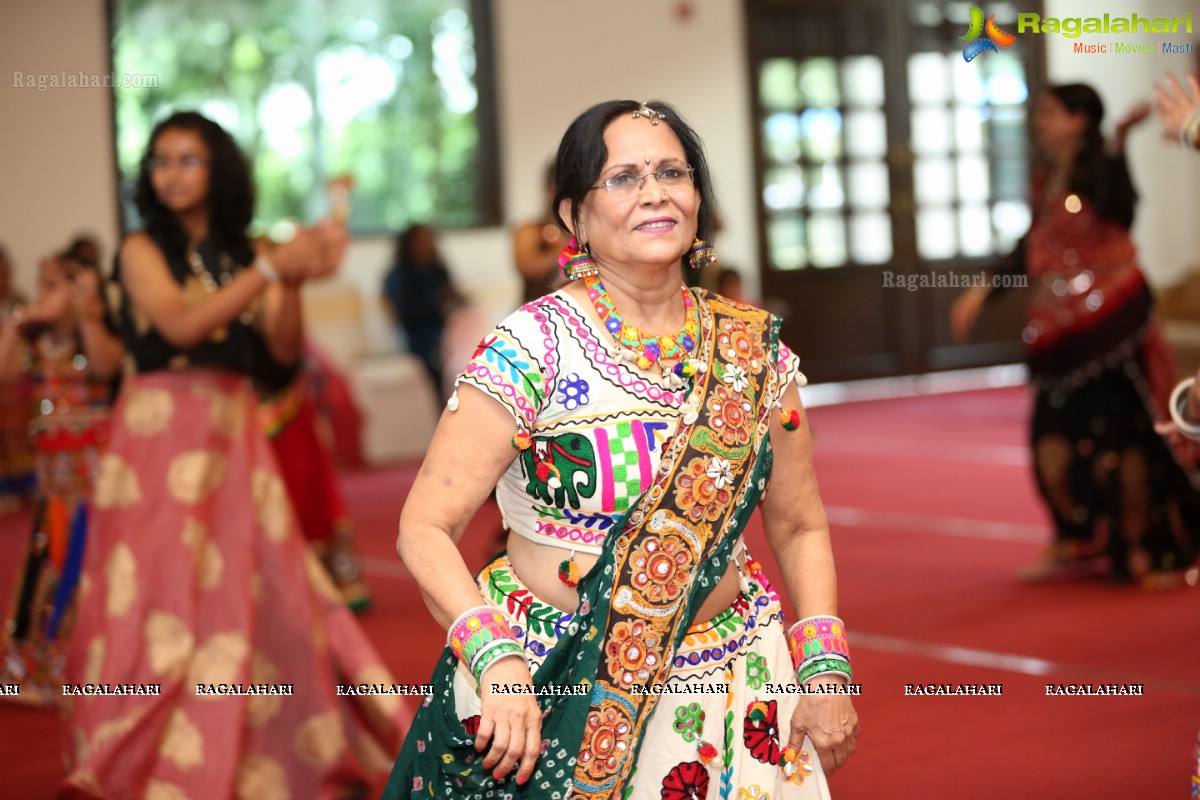 Sanskruti Ladies Club Dandiya 2018 at Jalvihar