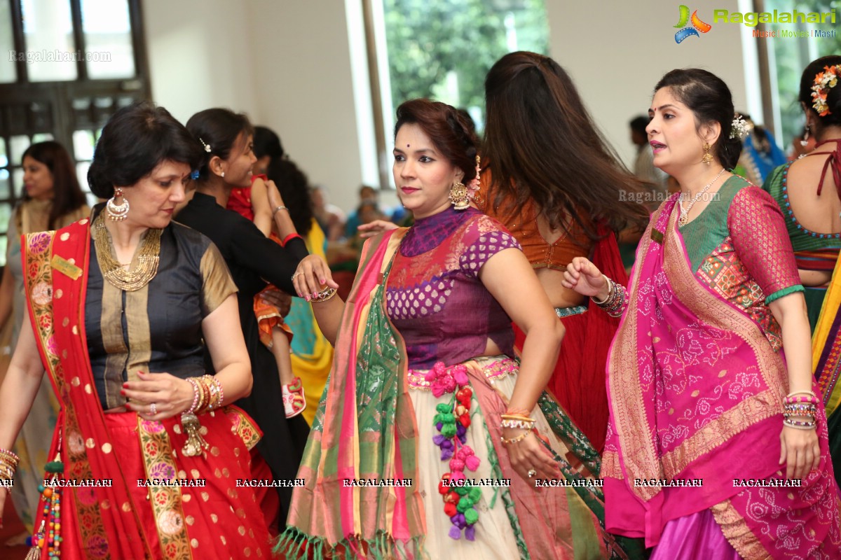 Sanskruti Ladies Club Dandiya 2018 at Jalvihar