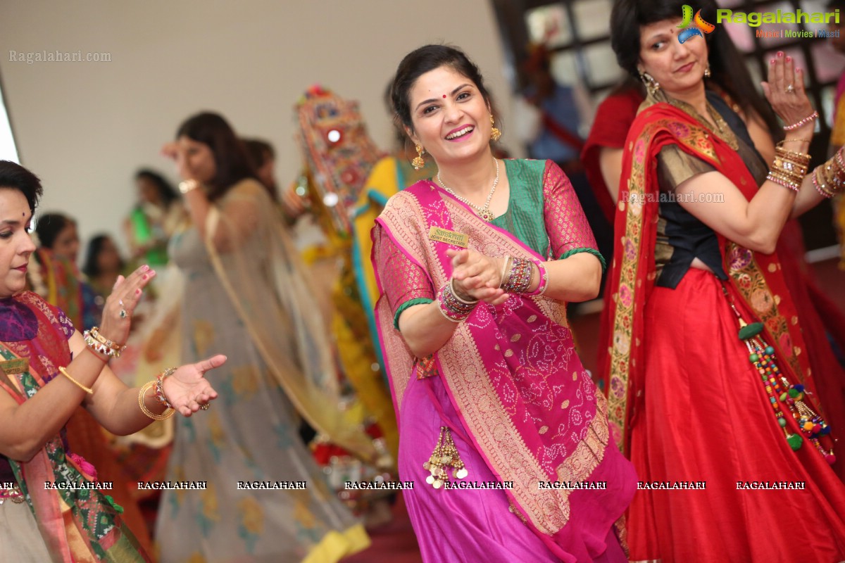 Sanskruti Ladies Club Dandiya 2018 at Jalvihar