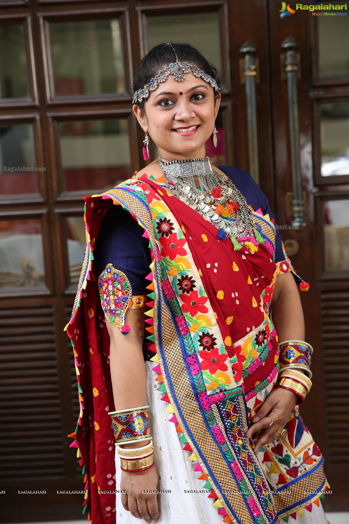 Sanskruti Ladies Club Dandiya 2018 at Jalvihar