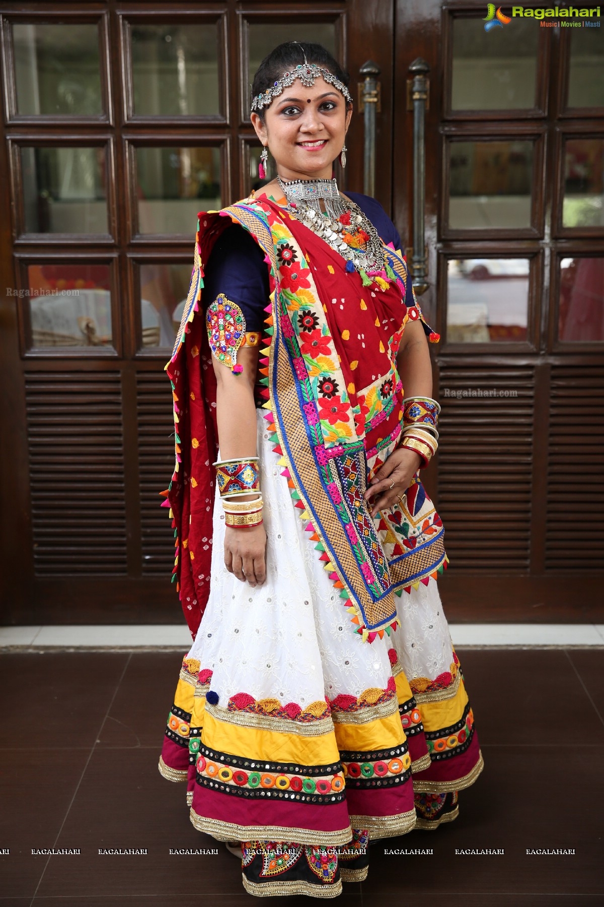 Sanskruti Ladies Club Dandiya 2018 at Jalvihar