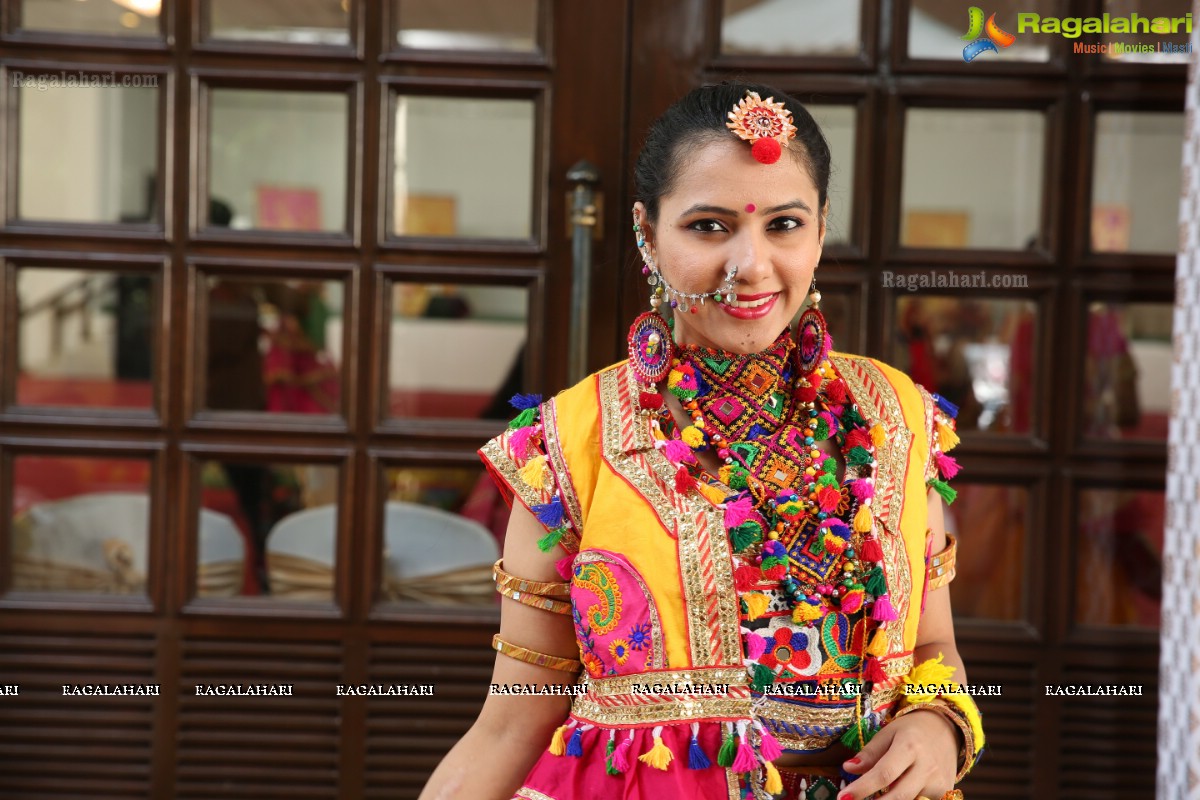 Sanskruti Ladies Club Dandiya 2018 at Jalvihar