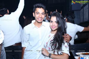 Sensation Rise at TOT Night Club