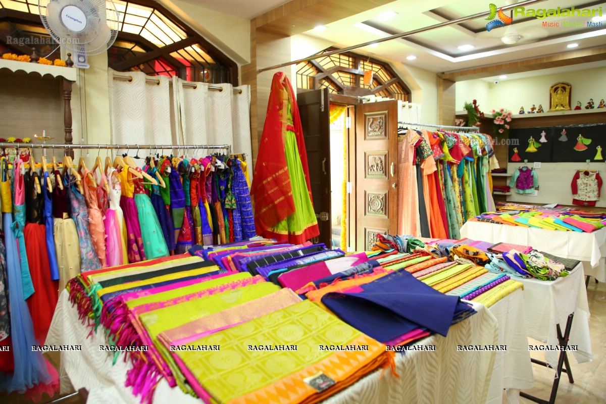 Ethnic & Designer Collection of Suneetha Designer Boutique Exhibition & Sale