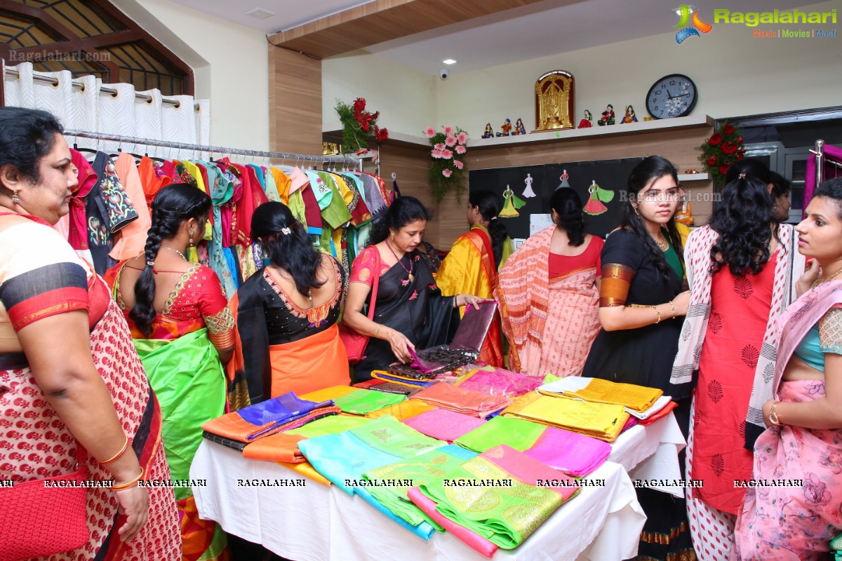 Ethnic & Designer Collection of Suneetha Designer Boutique Exhibition & Sale