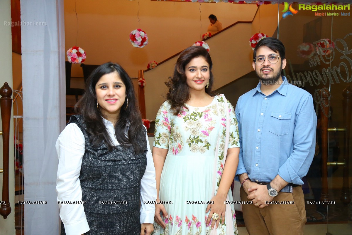 Sutraa Lifestyle & Fashion Dusshera and Diwali Exhibition inaugurated by Poonam Bajwa, Alankrita Bora