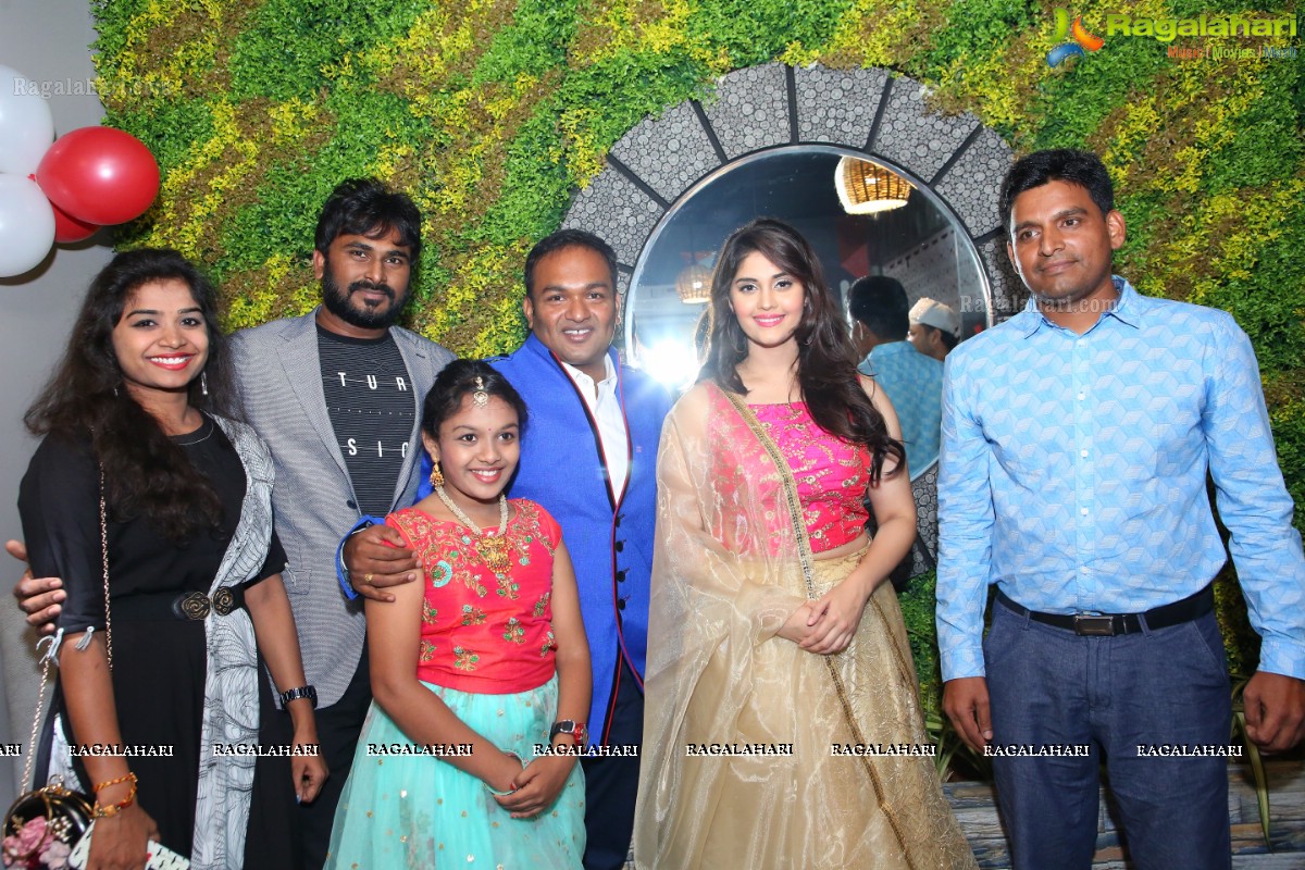 Surbhi Inaugurates Swadesh Multi Cuisine Fine Dining Restaurant @ Kothaguda, Hi-Tech City, Hyd