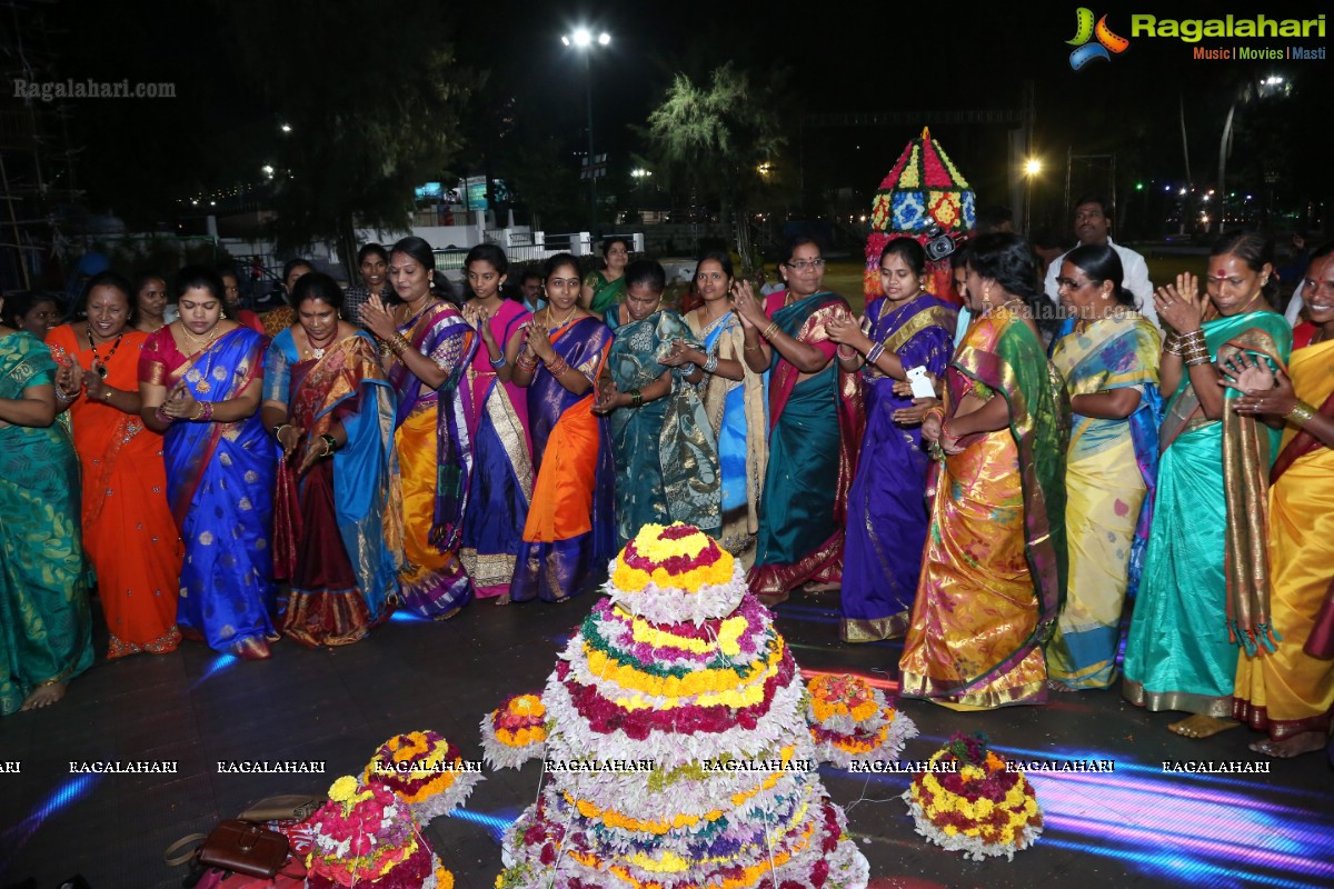 Bathukamma Festival Laser Show at Tank Bund by Telangana Tourism