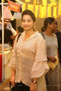 Sania Mirza, Shoaib Malik Inaugurate The Label Bazaar 