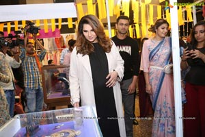 Sania Mirza, Shoaib Malik Inaugurate The Label Bazaar 