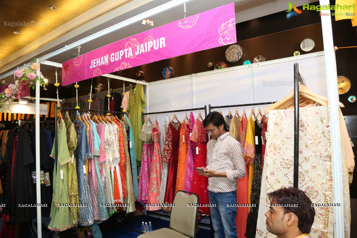 Sania Mirza & Shoaib Malik Inaugurate The Label Bazaar - Hyderabad Season 8 @ Park Hyatt, Hyderabad