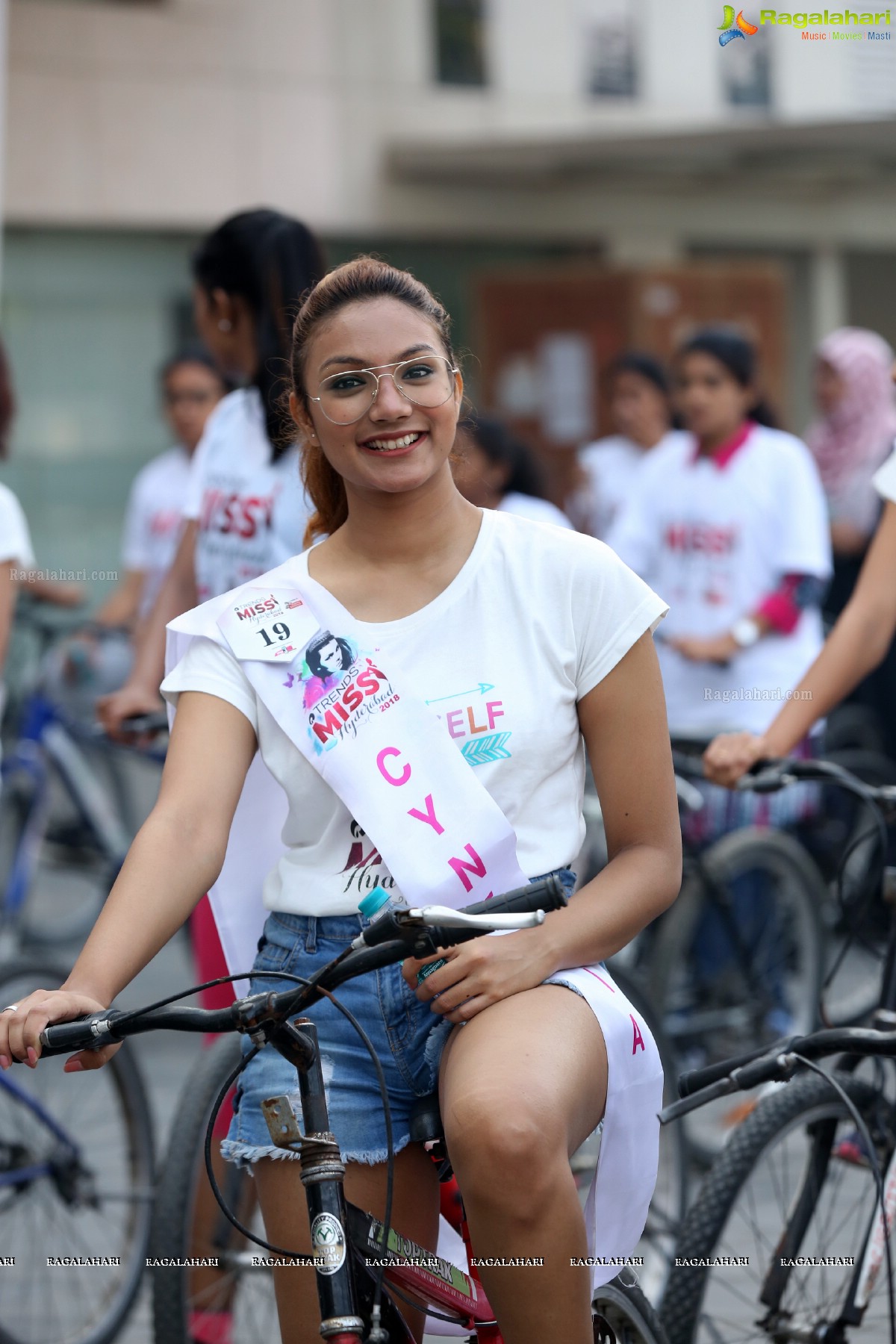 Green Ride - Cycle Ride By Miss Hyderabad Finalists to Promote Green Initiative