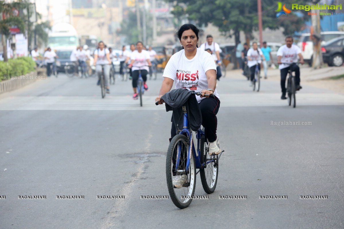 Green Ride - Cycle Ride By Miss Hyderabad Finalists to Promote Green Initiative