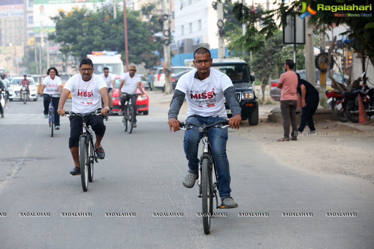 Green Ride - Cycle Ride By Miss Hyderabad Finalists to Promote Green Initiative