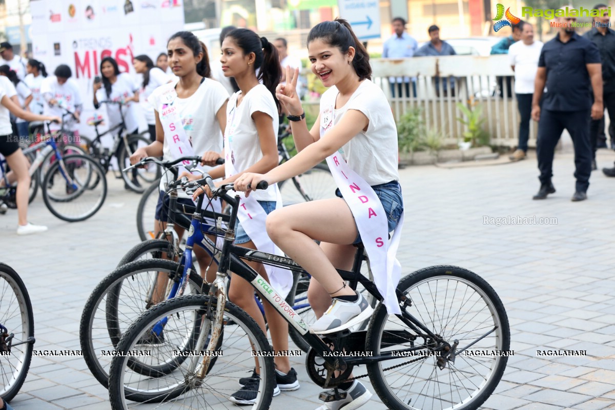 Green Ride - Cycle Ride By Miss Hyderabad Finalists to Promote Green Initiative