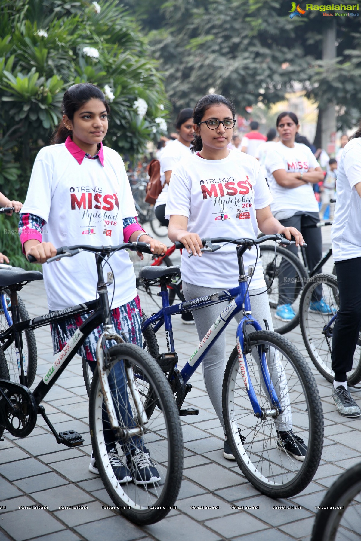 Green Ride - Cycle Ride By Miss Hyderabad Finalists to Promote Green Initiative