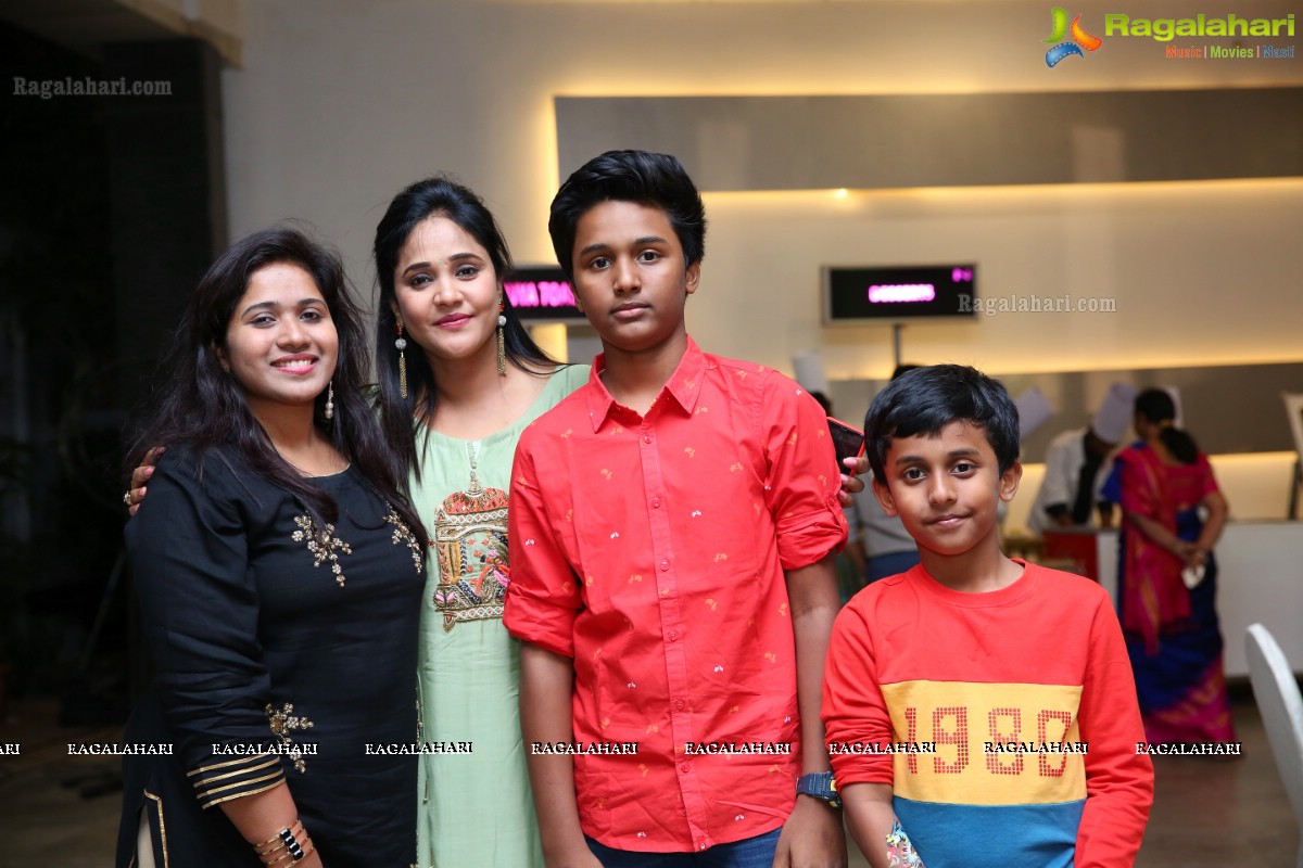 Mr. Nikhil & Mrs. Pooja's Girl-Boy Twins Vaishvi & Vidhath’s 1st Birthday Bash