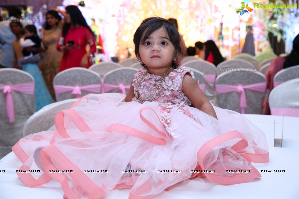 Mr. Nikhil & Mrs. Pooja's Girl-Boy Twins Vaishvi & Vidhath’s 1st Birthday Bash