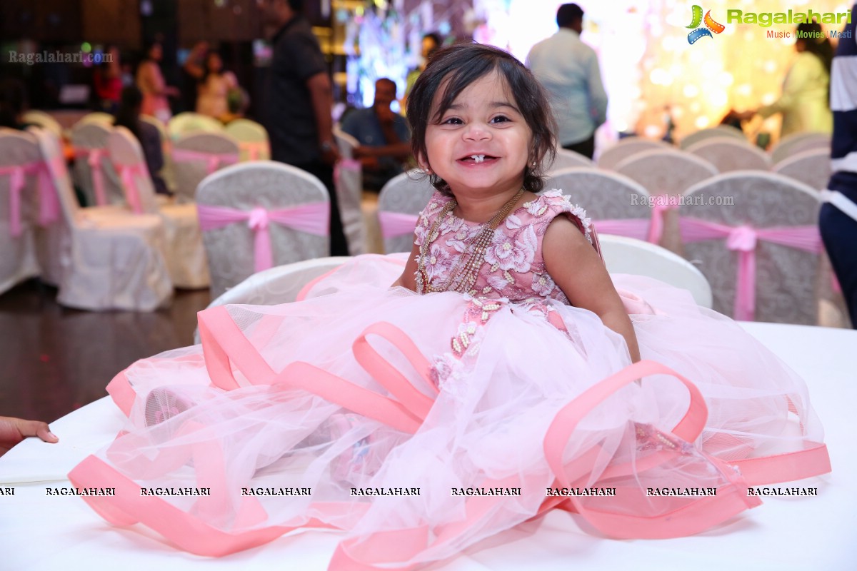 Mr. Nikhil & Mrs. Pooja's Girl-Boy Twins Vaishvi & Vidhath’s 1st Birthday Bash