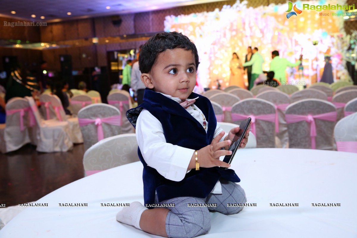 Mr. Nikhil & Mrs. Pooja's Girl-Boy Twins Vaishvi & Vidhath’s 1st Birthday Bash