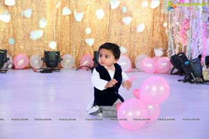 Vaishvi & Vidhath’s 1st Birthday Bash