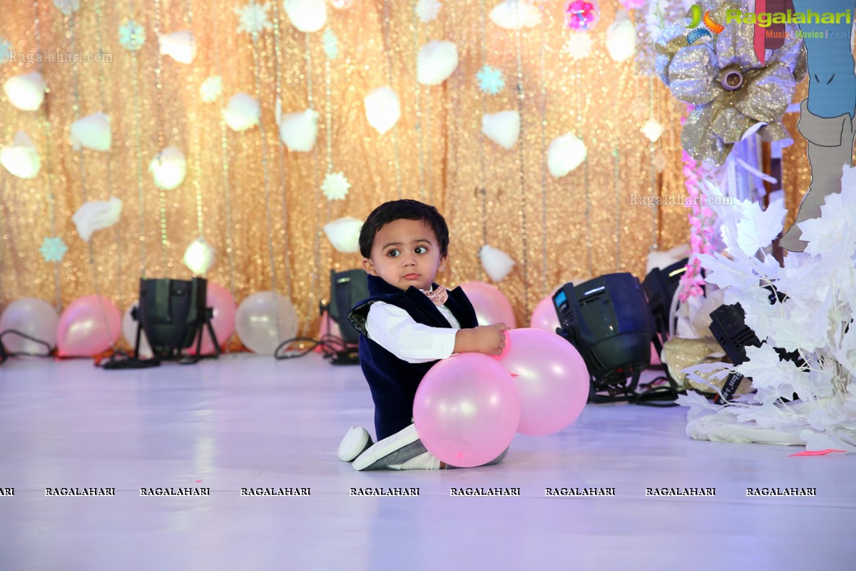 Mr. Nikhil & Mrs. Pooja's Girl-Boy Twins Vaishvi & Vidhath’s 1st Birthday Bash